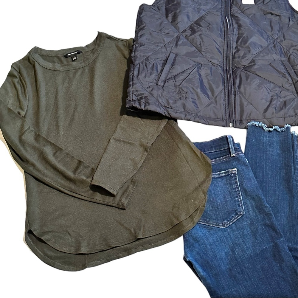💸⬇️✨NWOT✨ Army Green Banana Republic Casual Long Sleeve Top | Size Small